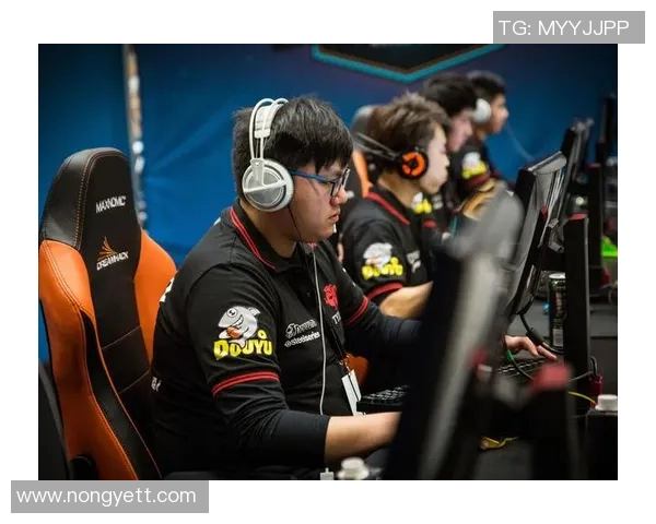 CS冬季大型锦标赛快速转点打懵对手